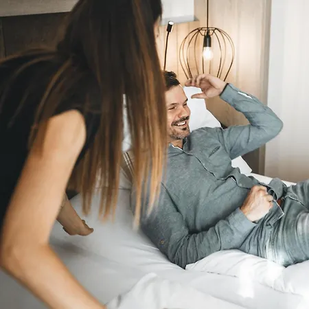 Vulkanlandhotel Legenstein 호텔 4*