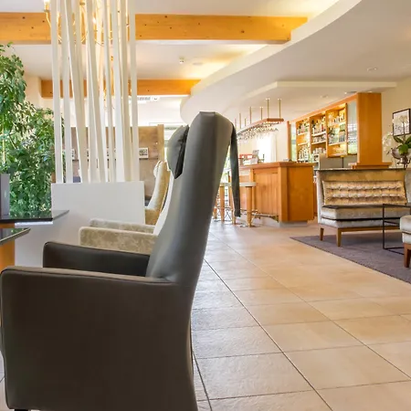 Vulkanlandhotel Legenstein 호텔 바트글레이첸베르그