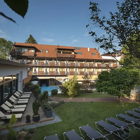 מלון Vulkanlandhotel Legenstein 4*