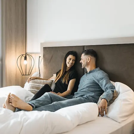 Vulkanlandhotel Legenstein 4*