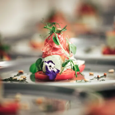 Vulkanlandhotel Legenstein 4* Bad Gleichenberg