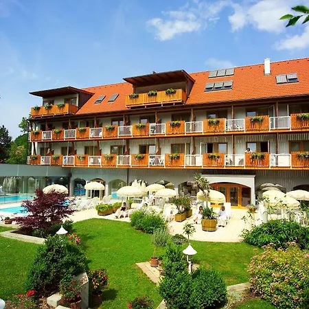Vulkanlandhotel Legenstein 4*