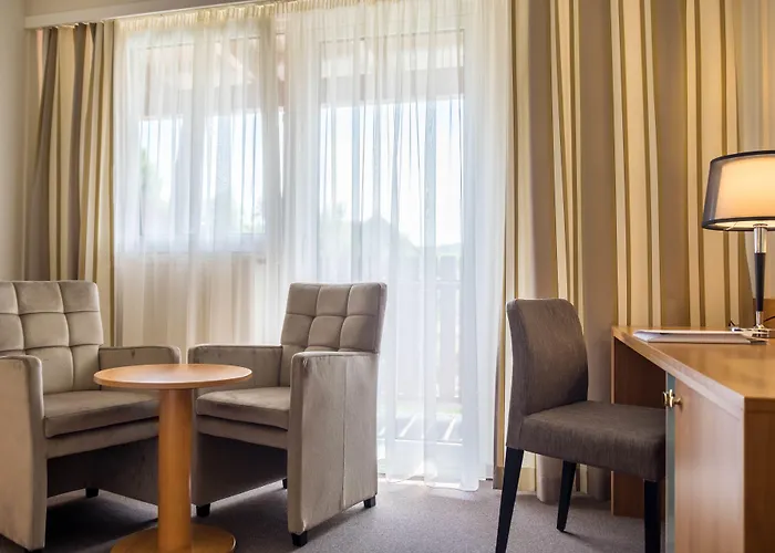 Vulkanlandhotel Legenstein فندق باد غليشنبرج